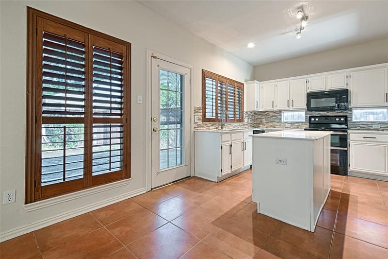 2325 Havard Oak Drive, Plano TX 75074 - Photo 18