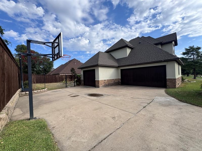 1401 Long And Winding Road, Mansfield TX 76063 - Photo 4