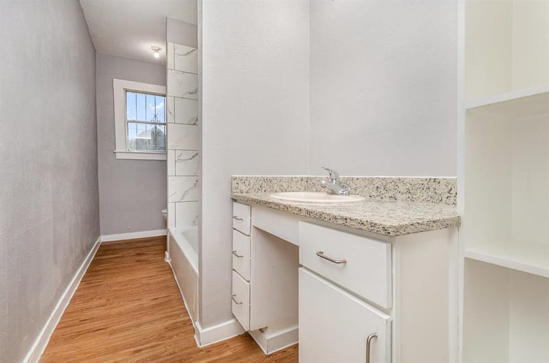 2602 Lenway Street, Dallas TX 75215 - Photo 7