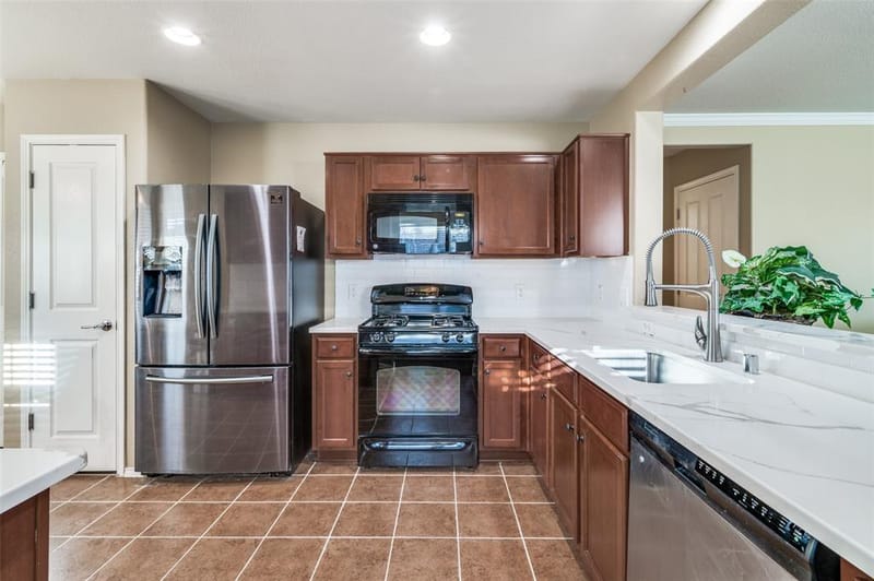 1216 Troon Drive, Frisco TX 75036 - Photo 8