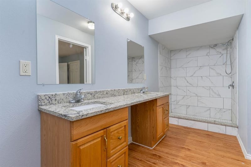 2630 Lenway Street, Dallas TX 75215 - Photo 10