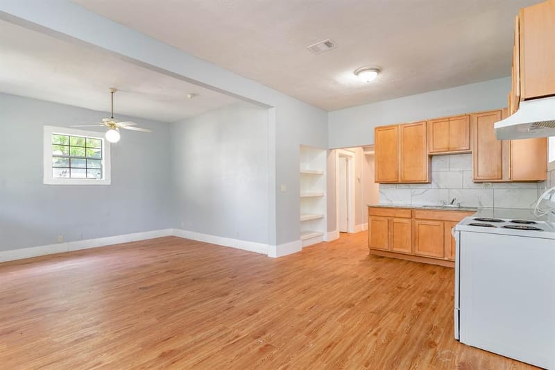 2630 Lenway Street, Dallas TX 75215 - Photo 4