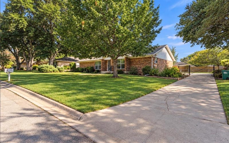 617 Mimosa Drive, Denton TX 76201 - Photo 16
