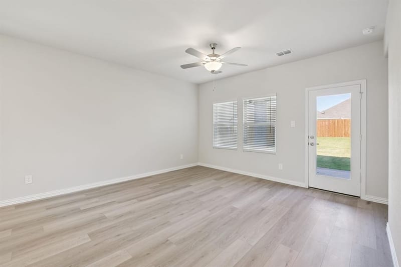 205 Winchester Hill Lane, Princeton TX 75071 - Photo 11