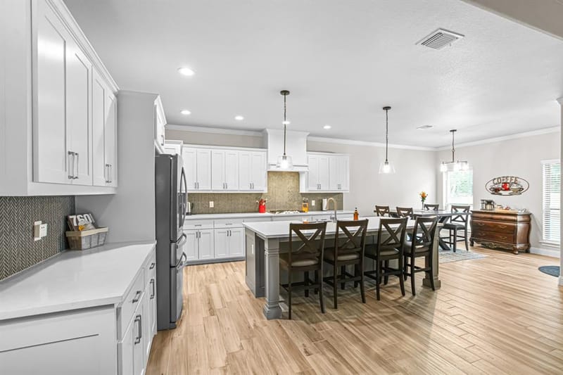 113 Oaks Springs Lane, Weatherford TX 76087 - Photo 8