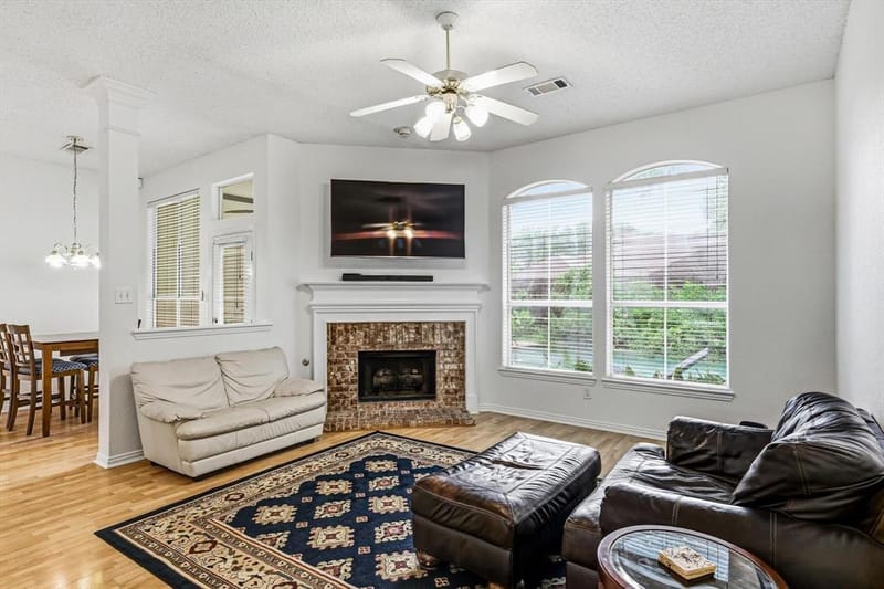 2900 Woodhaven Drive, Grapevine TX 76051 - Photo 8