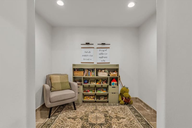 213 Travis Lane, Hewitt TX 76643 - Photo 17