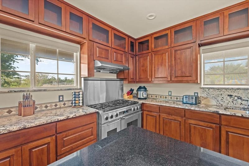 3601 Oak Circle, Weatherford TX 76088 - Photo 8