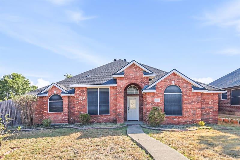 1901 Clifton Drive, Mesquite TX 75149