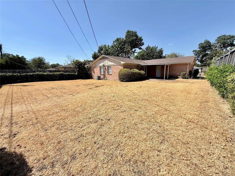 1310 Hampshire Lane, Richardson TX 75080 - Photo 16