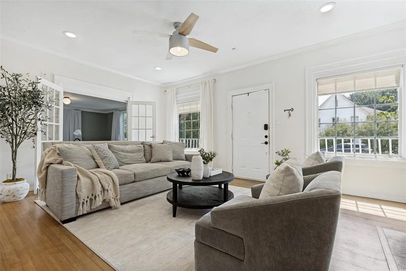 6047 Vickery Boulevard, Dallas TX 75206 - Photo 2