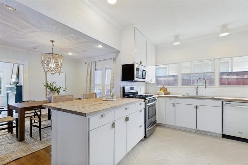 6047 Vickery Boulevard, Dallas TX 75206 - Photo 9