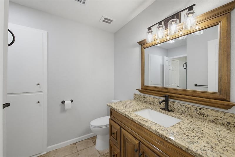 5005 Fall River Drive, Fort Worth TX 76103 - Photo 29