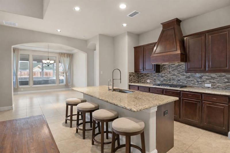5109 Berkley Drive, McKinney TX 75070 - Photo 6