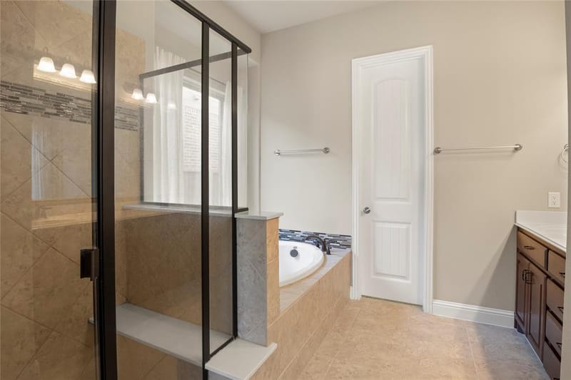 5109 Berkley Drive, McKinney TX 75070 - Photo 14