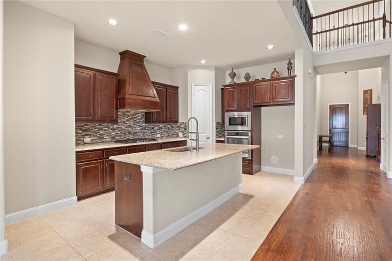 5109 Berkley Drive, McKinney TX 75070 - Photo 4