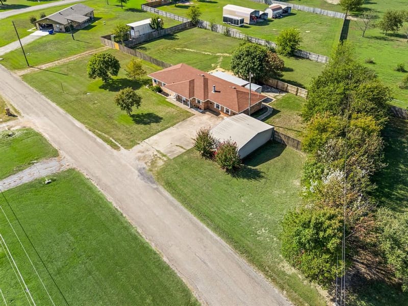 1255 County Road 260, Gainesville TX 76240 - Photo 29