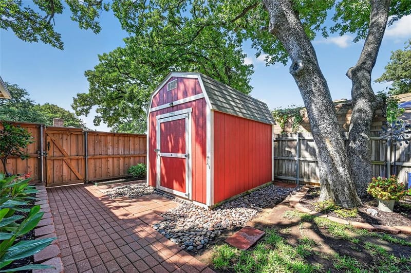 2021 Iron Horse Court, Arlington TX 76017 - Photo 23
