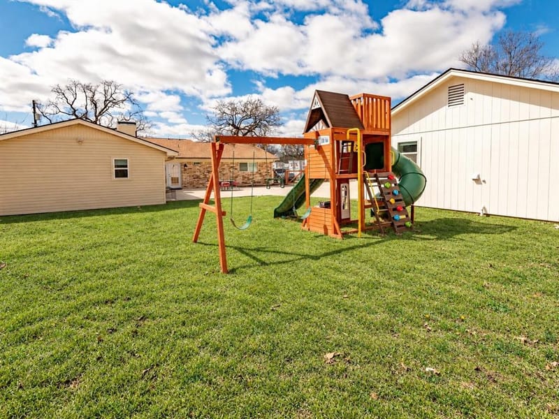 106 Joyce Drive, Argyle TX 76226 - Photo 32