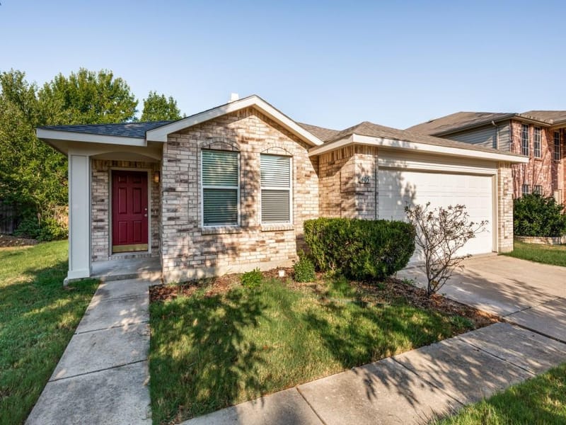 605 Rocky Springs Drive, McKinney TX 75071 - Photo 2