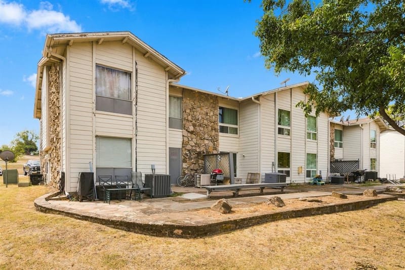 100 Harbor Drive # 104, Runaway Bay TX 76426 - Photo 26