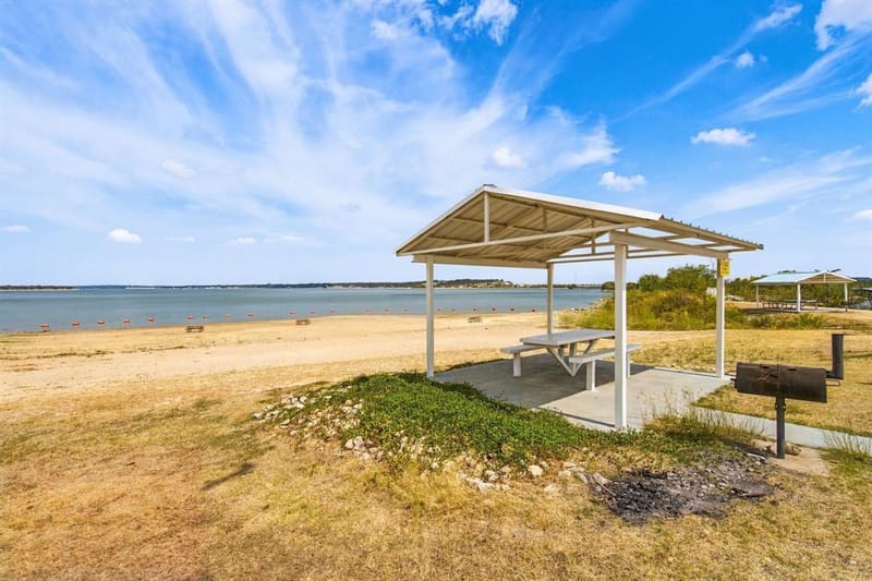 100 Harbor Drive # 104, Runaway Bay TX 76426 - Photo 30