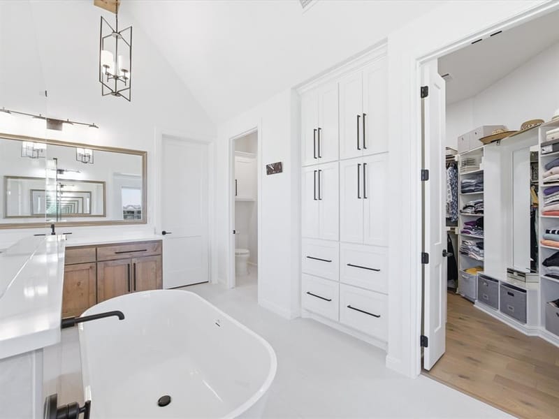 317 Kenyon Court, Granbury TX 76049 - Photo 22