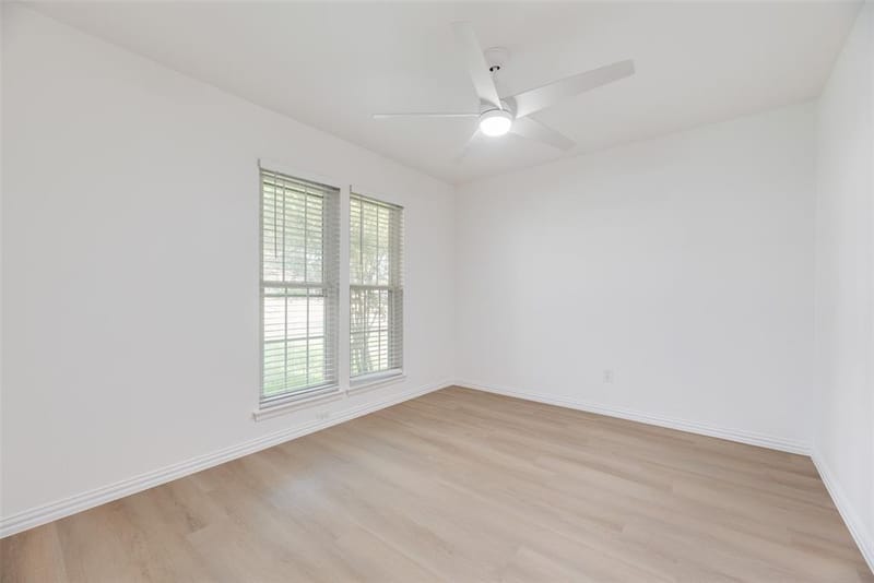 3711 Grasmere Drive, Carrollton TX 75007 - Photo 27