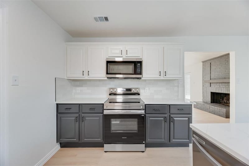 3711 Grasmere Drive, Carrollton TX 75007 - Photo 12
