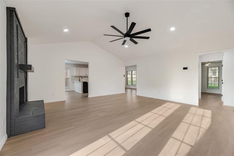 3711 Grasmere Drive, Carrollton TX 75007 - Photo 7