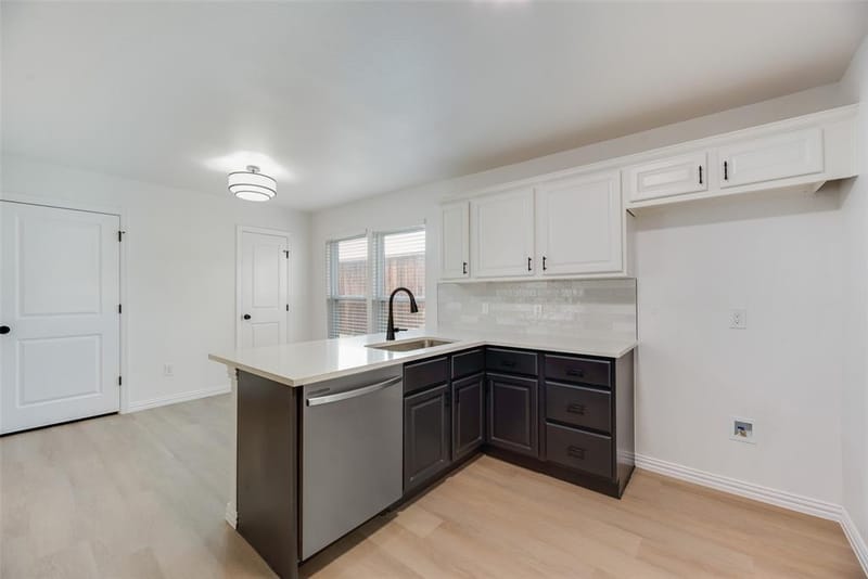 3711 Grasmere Drive, Carrollton TX 75007 - Photo 14