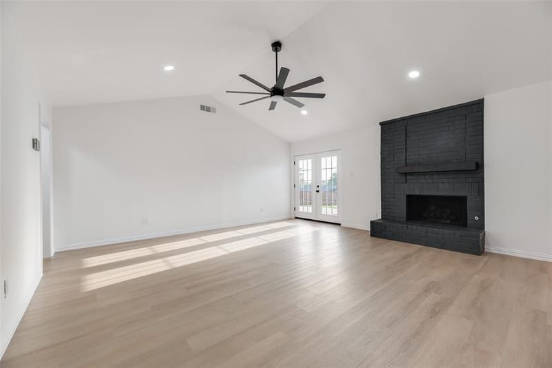 3711 Grasmere Drive, Carrollton TX 75007 - Photo 8