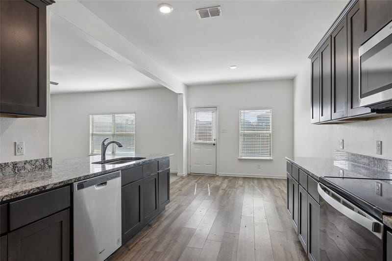 618 Arlington Park Court, Seagoville TX 75159 - Photo 10
