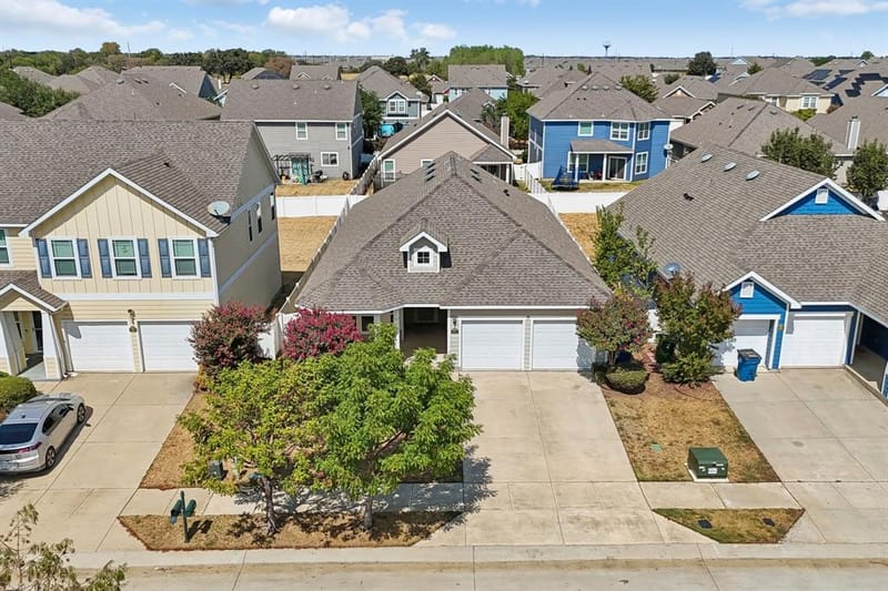 9021 Benevolent Court, Providence Village TX 76227 - Photo 36
