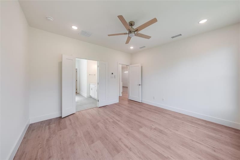 210 E Park Street, Little Elm TX 75068 - Photo 14