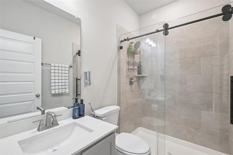 2923 Grand Lookout Lane, Arlington TX 76001 - Photo 33