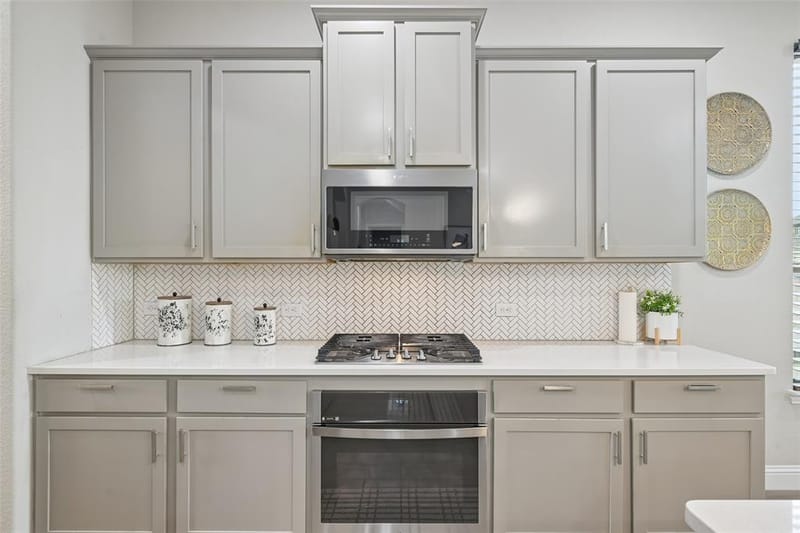 2923 Grand Lookout Lane, Arlington TX 76001 - Photo 14