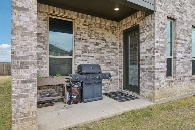 2923 Grand Lookout Lane, Arlington TX 76001 - Photo 37