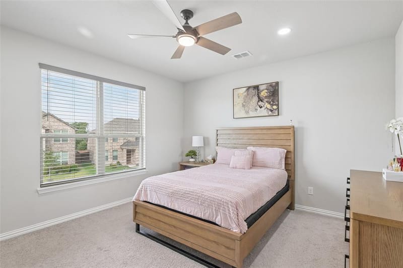 2923 Grand Lookout Lane, Arlington TX 76001 - Photo 31