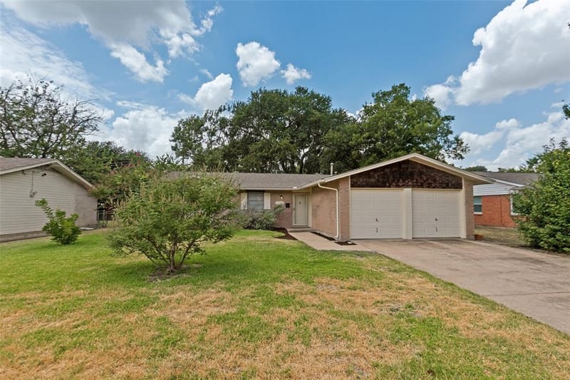 12123 Sunland Street, Dallas TX 75218 - Photo 2