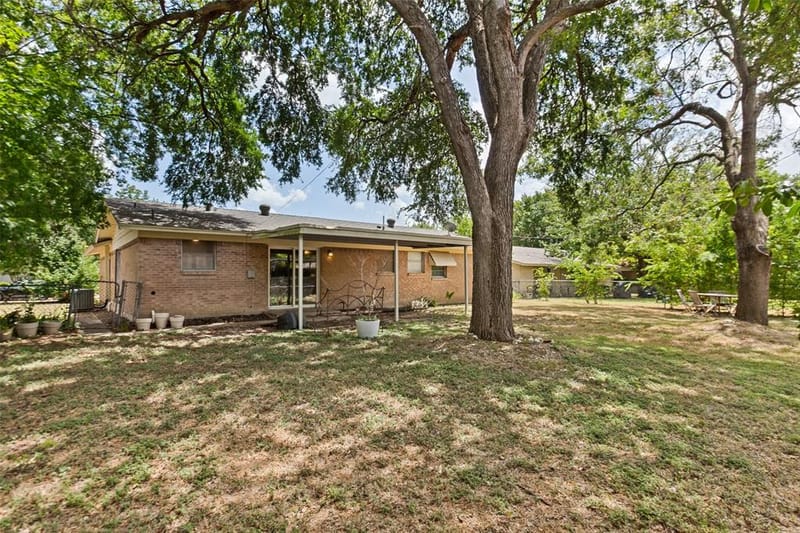 12123 Sunland Street, Dallas TX 75218 - Photo 16