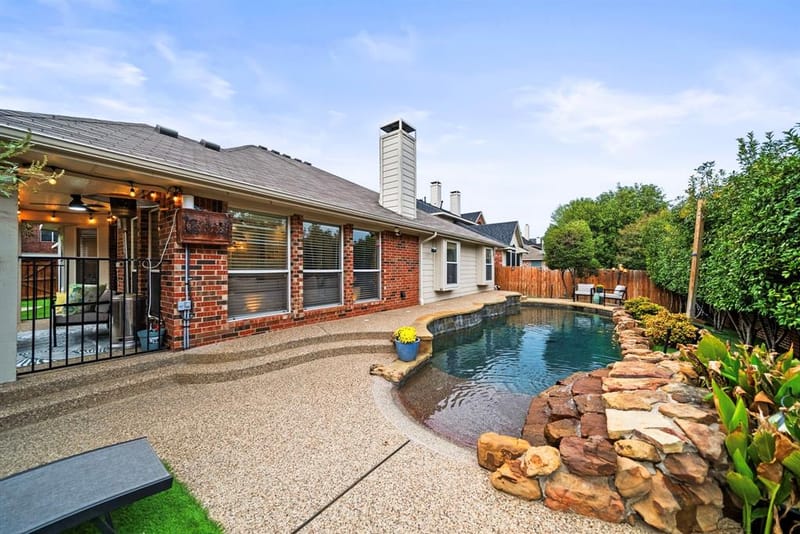 1112 Wentwood Drive, Corinth TX 76210 - Photo 32