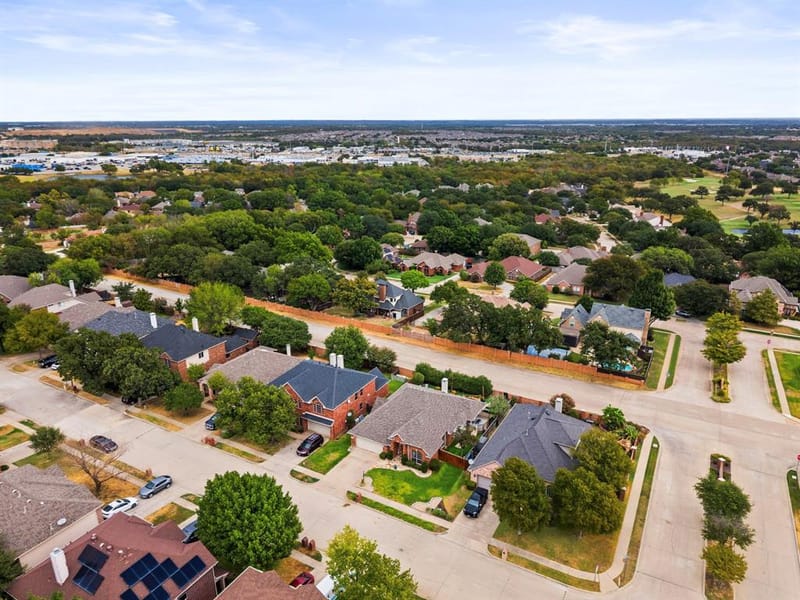 1112 Wentwood Drive, Corinth TX 76210 - Photo 39