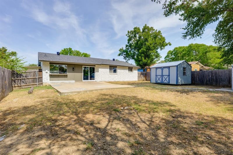 3201 Winderemere Drive, Arlington TX 76014 - Photo 17