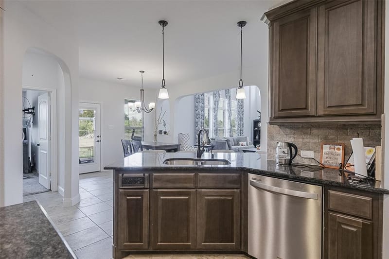 4111 Roberts Lane, Midlothian TX 76065 - Photo 10