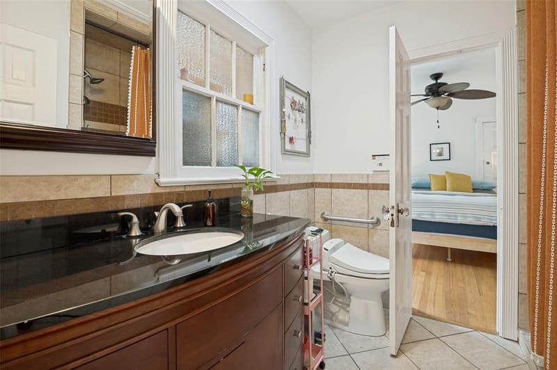 314 N Marlborough Avenue, Dallas TX 75208 - Photo 9