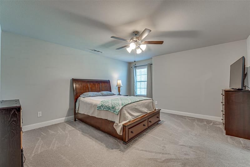 6810 Topaz Drive, Greenville TX 75402 - Photo 14