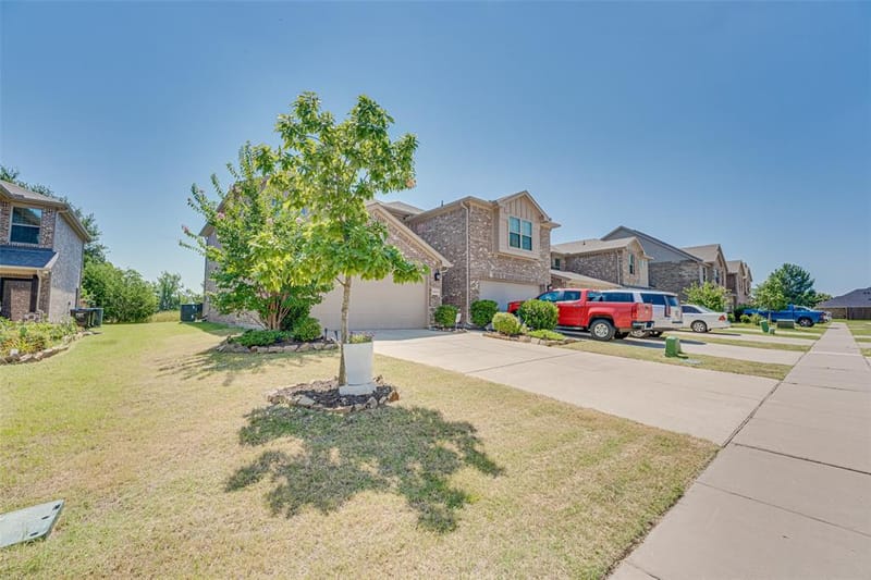 6810 Topaz Drive, Greenville TX 75402 - Photo 4