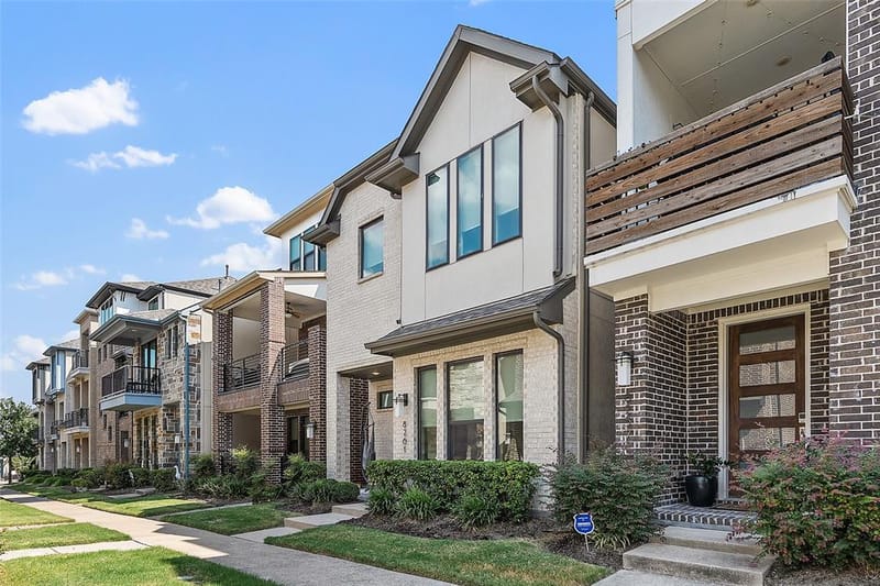 8261 Laflin Lane, Dallas TX 75231 - Photo 29