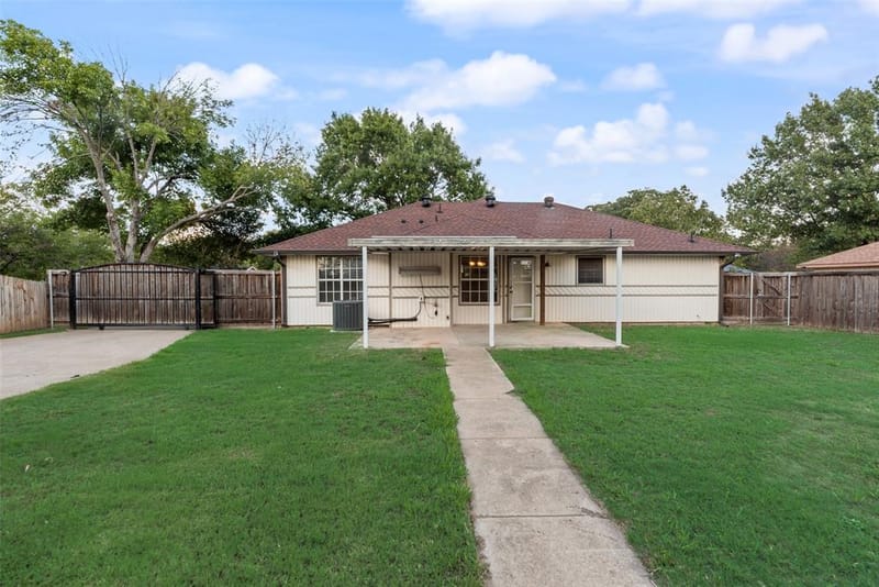 203 Creekstone Court, Seagoville TX 75159 - Photo 17